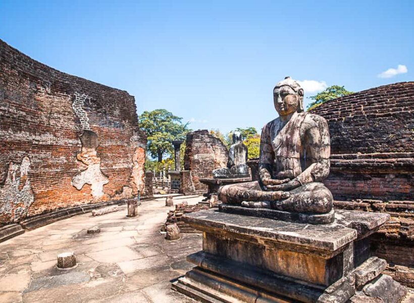 A-day-in-Polonnaruwa-00001