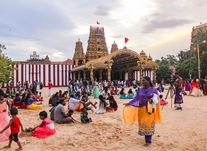 Nallur-Kandiswamy-Kovil-Jaffna-Sri-Lanka-2.jpg