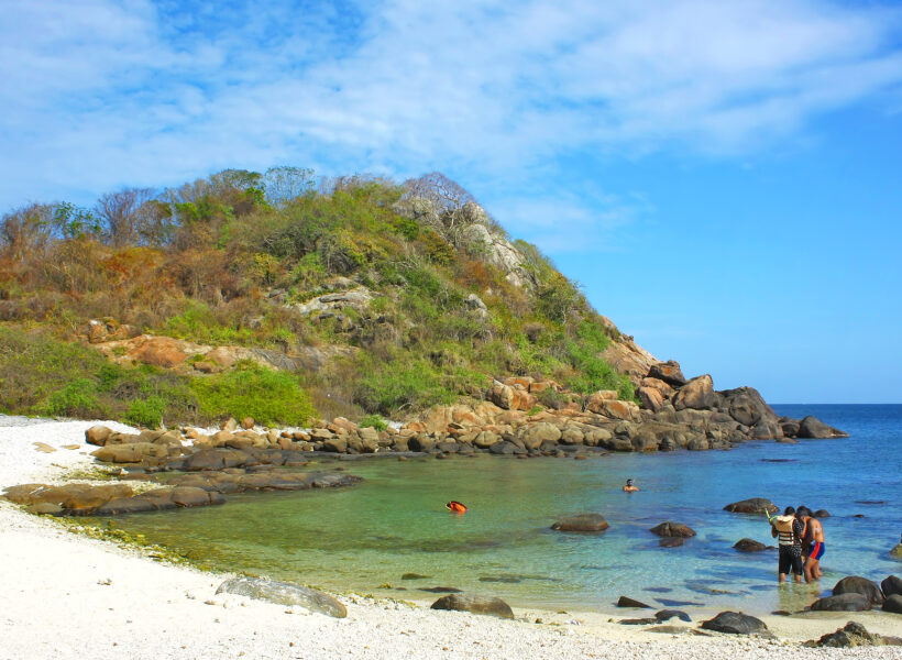 Pigeon_Island_National_Park,_Trincomalee